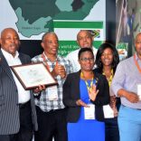 WEB_PHOTO_awards+
