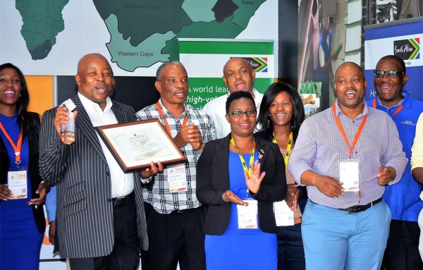 WEB_PHOTO_awards+