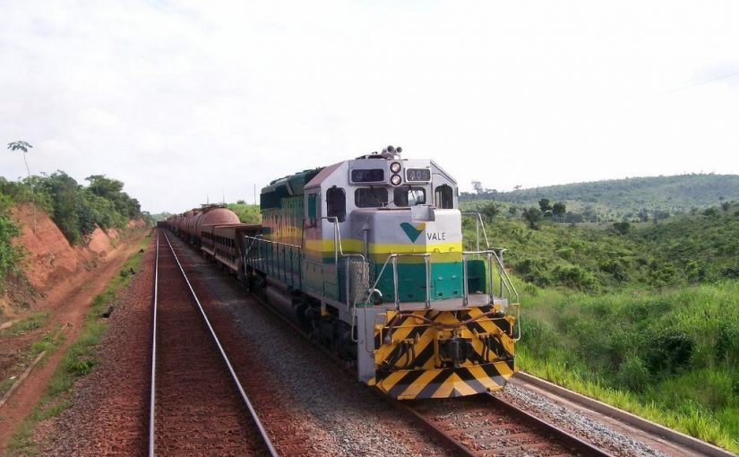 vale-coal-trains17651776-1024x700