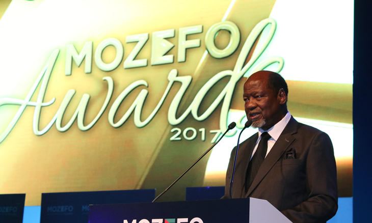 Chissano Awards CoM