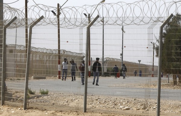 web_photo_african_migrants_07022018