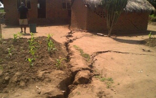 Earthquake (1)