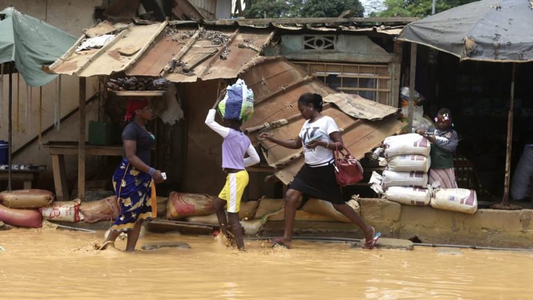 floods,lusa