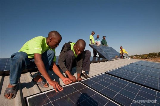 solar_power_greenpeace-1 (1)