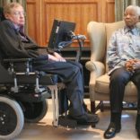 stephen-hawking-696x471