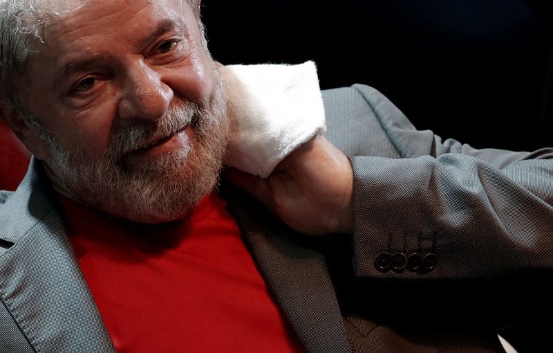 Former Brazilian President Luiz Inacio Lula da Silva reacts during a joint rally organized by left-wing political parties in Rio de Janeiro, Brazil April 2, 2018.  REUTERS/Ricardo Moraes
