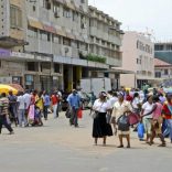 Maputo.street.economy.usa_