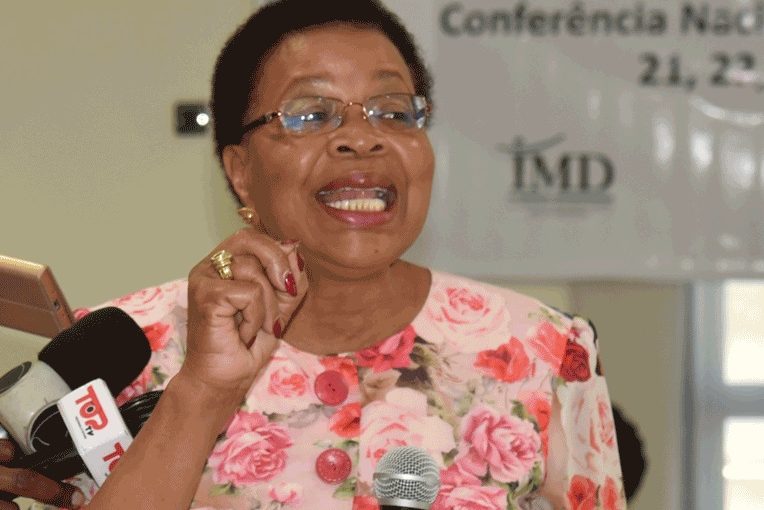 Graca.women_.peace_.not_