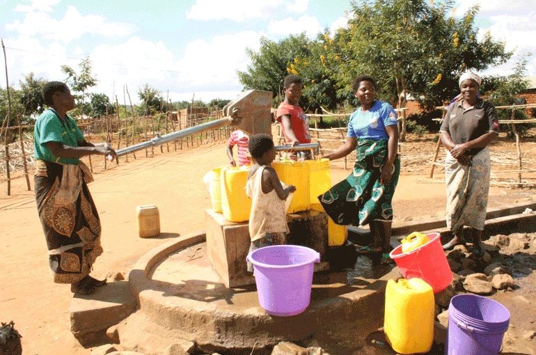 Water.supply.women_.not_