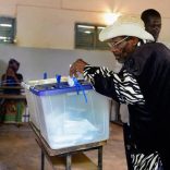 Elections.citizen.vote_.file2013.dw_