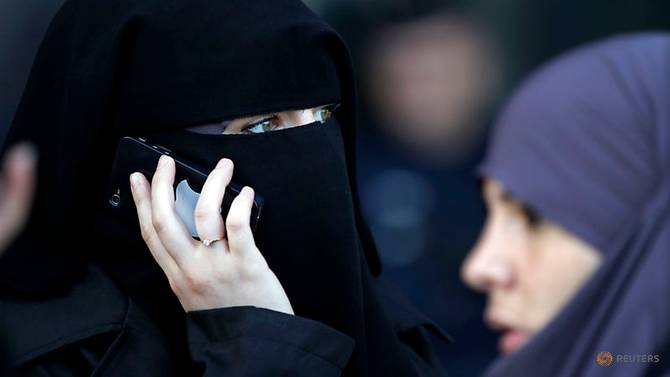 Niqab1