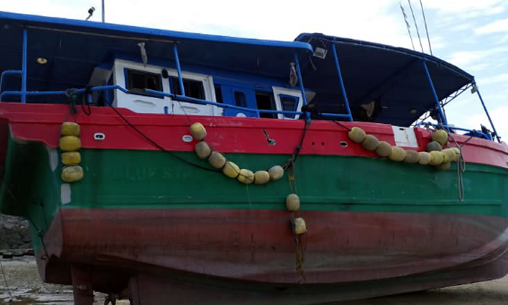 Seychelles boat fishing illegally seized