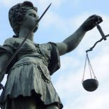 Justice.dw_