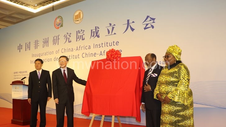 Chisasanochinaafrica