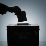 Vote.file_-825x510-3