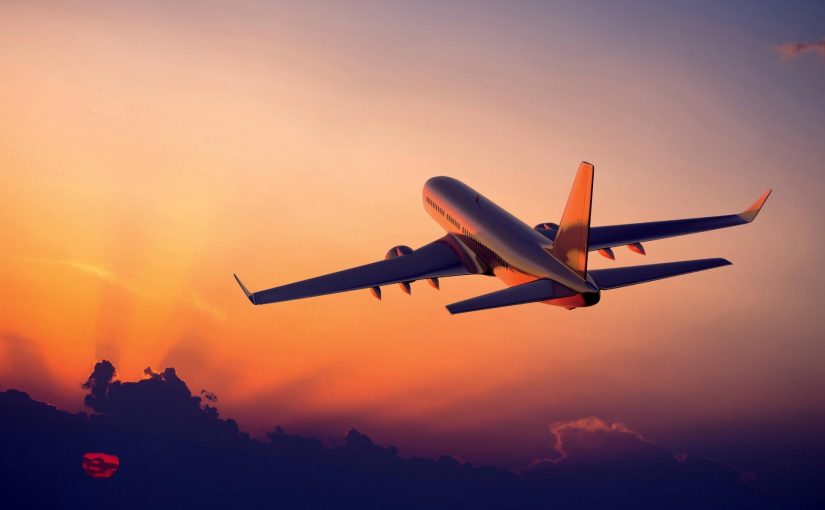 Aviation-plane-sunrise-clouds-isaac-ojeda