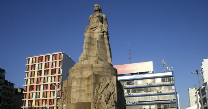Mozambiquemaputostatue1.file_