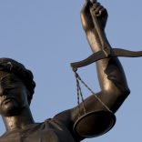 Justice.blind_