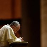 Popeprays-1