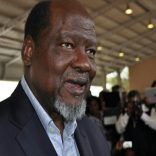 Joaquim-Chissano-800x533