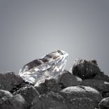 Diamondshutterstock_43047025-1-Large-1024x686
