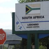 Lebombo_border_post_400x300_Guy_Martin
