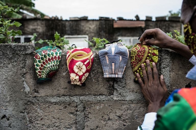 Masks.lusa_