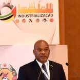 Industrialise.s.minister
