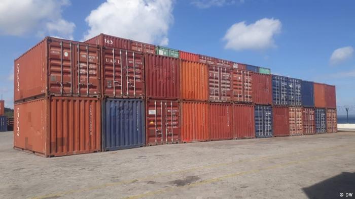 Pemba.containers.port_.dw_