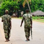 Mo.soldiers.f.afp_