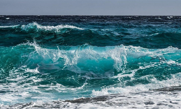 Sea.choppy.op_.op_