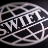 Swift.r