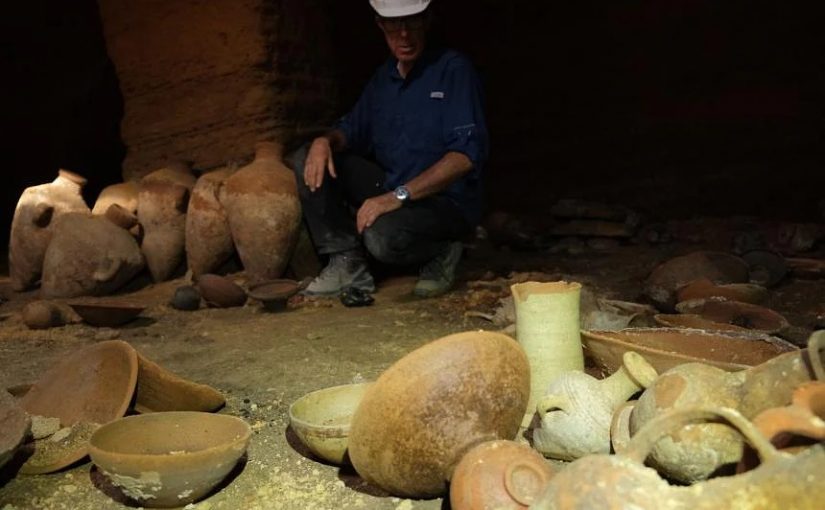 Cave.afp_