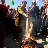 Womeniran.r