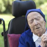 Sisterandre.afp_