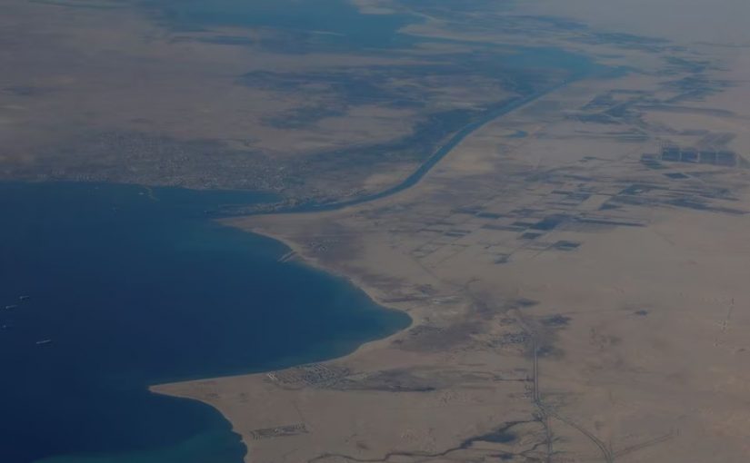 Suezcanal.r