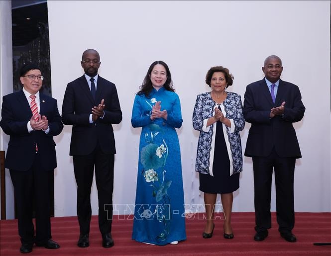 Vietnamday.vna_.vna_