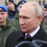 Putinr.r.r
