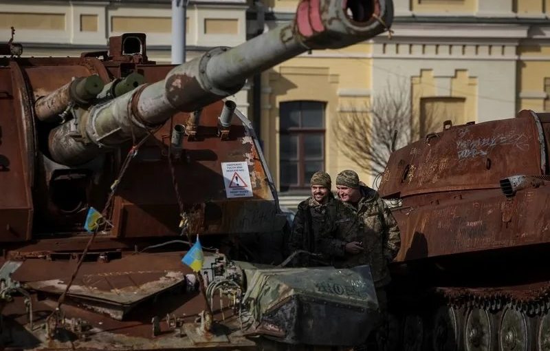 Ukrainewar.r.r