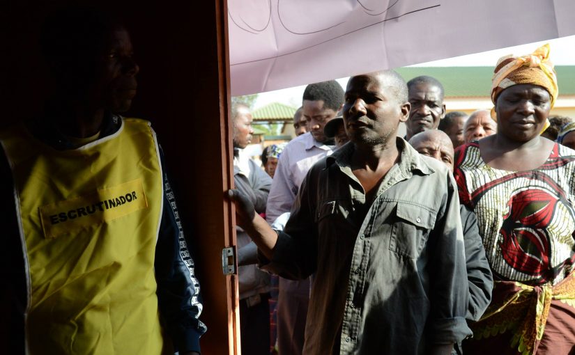 Votacaoa-angonia-tete-100686_1605502485_o