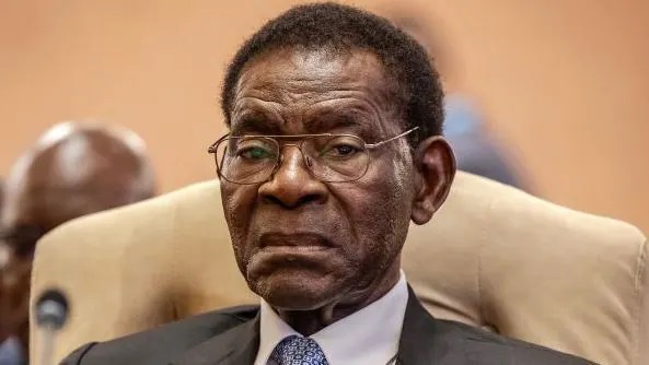 Eguinea.b