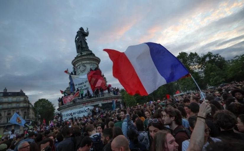 Francev.afp_