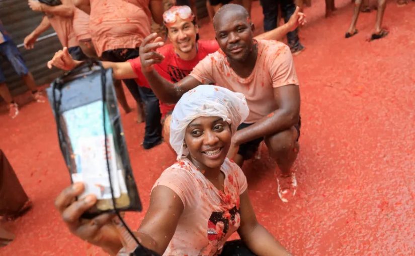 Spaintomatina.r