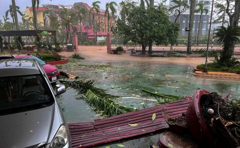 Typhoonvietnam.r