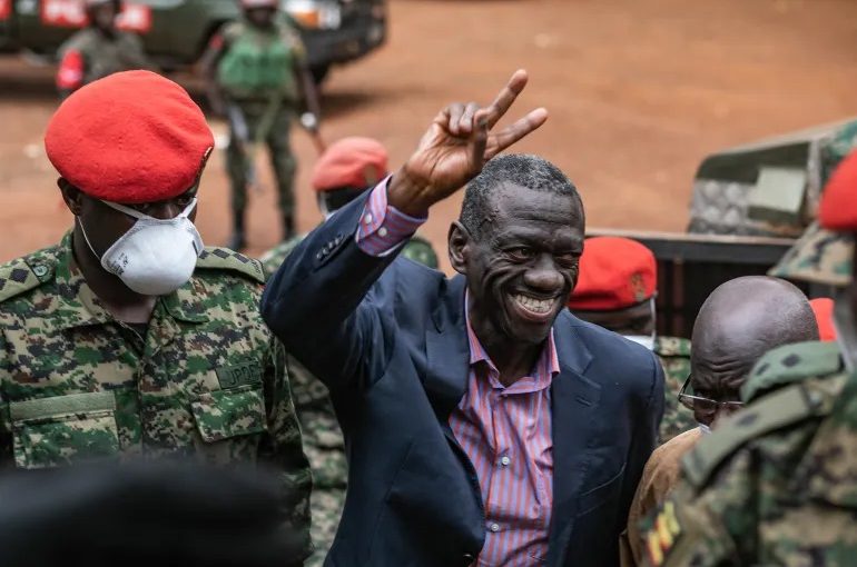 Ugandanopp.r