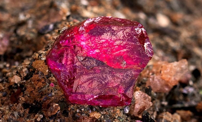 Rubies.gemfields-825x500