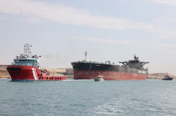 Suez.canal_.r