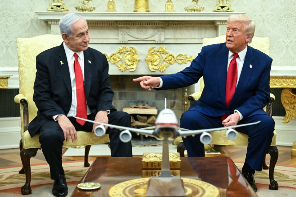 Trumpnet.afp_