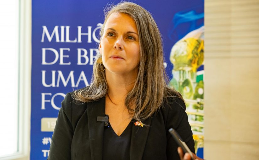 Presidente-da-Republica-recebe-em-audiencia-a-Alta-Comissaria-do-Canada-para-cumprimentos-de-despedida-4