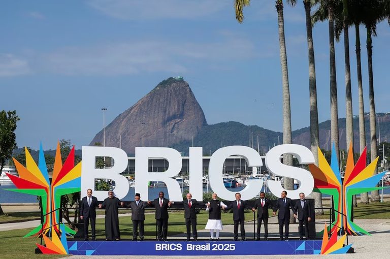 Bricssr.r